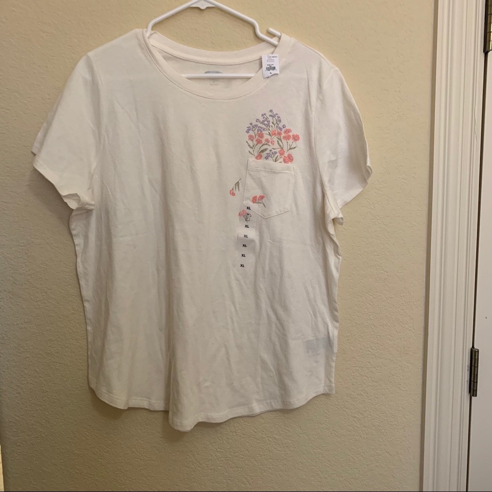 Old navy flower top